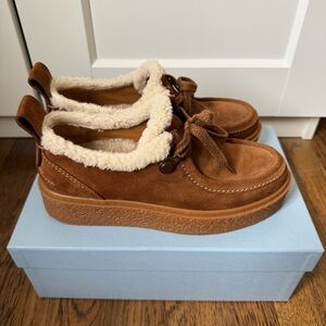 Chloe shearling loafer moccasins